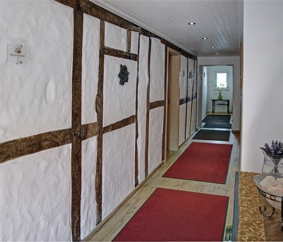 Flur zu den Gästezimmern Flur zu den Gästezimmern