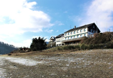 Zum kleinen Seehof - Seeseite, © Rursee-Touristik GmbH Zum kleinen Seehof - Seeseite, © Rursee-Touristik GmbH