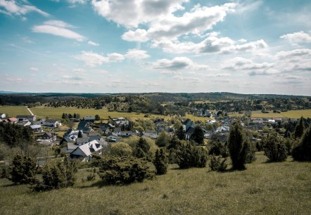 Ausblick auf Landschaft und Häuser, © Gemeinde Blankenheim Ausblick auf Landschaft und Häuser, © Gemeinde Blankenheim