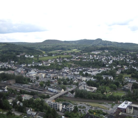 Gerolsteiner Felsenpfad: View of Gerolstein from the Munterley, © Eifel Tourismus GmbH Gerolsteiner Felsenpfad: View of Gerolstein from the Munterley, © Eifel Tourismus GmbH