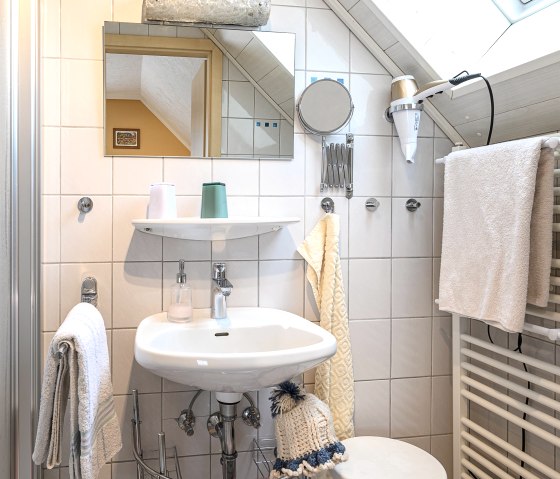 Bad Zimmer 2 Bad Zimmer 2