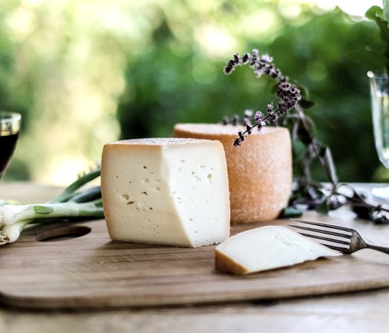 Vulkanhof Ziegenkäse Eifelwürze Vulkanhof Ziegenkäse Eifelwürze