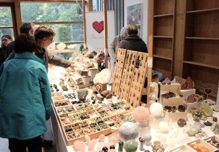 Fossilienbörse Nettersheim, © Eifelgemeinde Nettersheim Fossilienbörse Nettersheim, © Eifelgemeinde Nettersheim