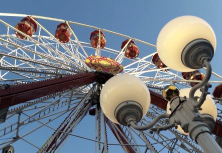 Riesenrad aiuf der Kirmes in Euskirchen, © Stadt Euskirchen Riesenrad aiuf der Kirmes in Euskirchen, © Stadt Euskirchen