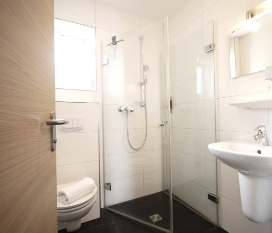 zimmer_1_bad zimmer_1_bad