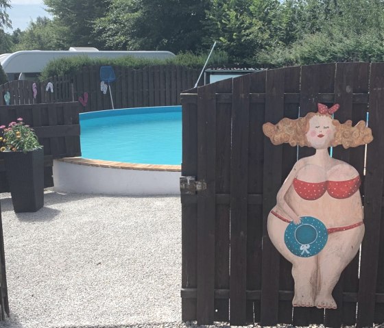 Campingplatz-Pool, © Campingplatz "Zum Jone Bur" Campingplatz-Pool, © Campingplatz "Zum Jone Bur"