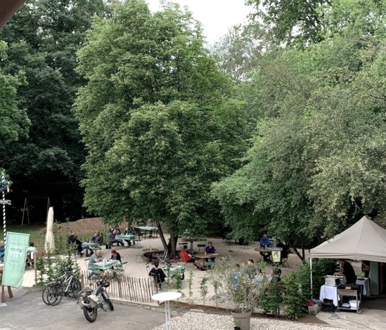 Gemütlicher Biergarten am Waldschlößchen, © Pleiner Biermanufaktur Gemütlicher Biergarten am Waldschlößchen, © Pleiner Biermanufaktur