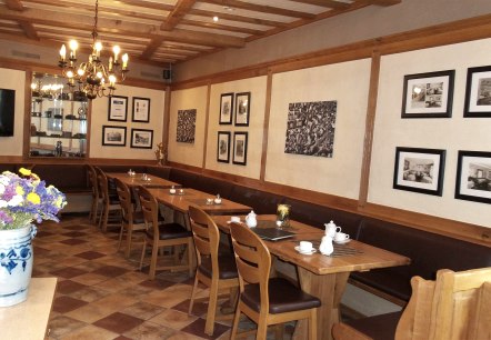 Im Restaurant, © Hotel & Restaurant Alt Montjoie Im Restaurant, © Hotel & Restaurant Alt Montjoie