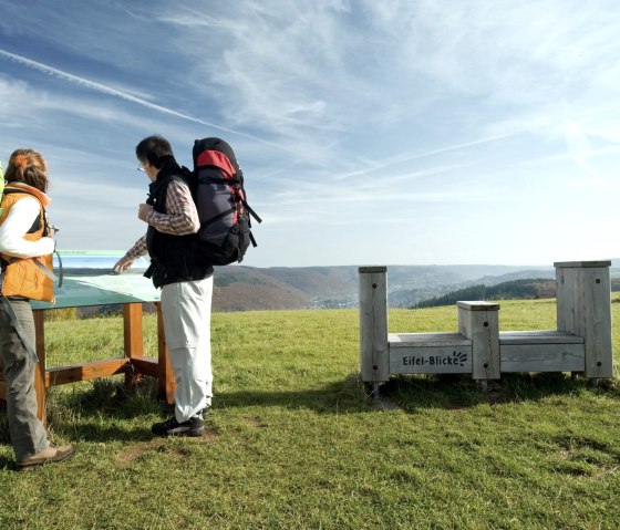Eifel-Blick Modenhübel bei Gemünd, © Rheinland-Pfalz Tourismus GmbH/D. Ketz Eifel-Blick Modenhübel bei Gemünd, © Rheinland-Pfalz Tourismus GmbH/D. Ketz