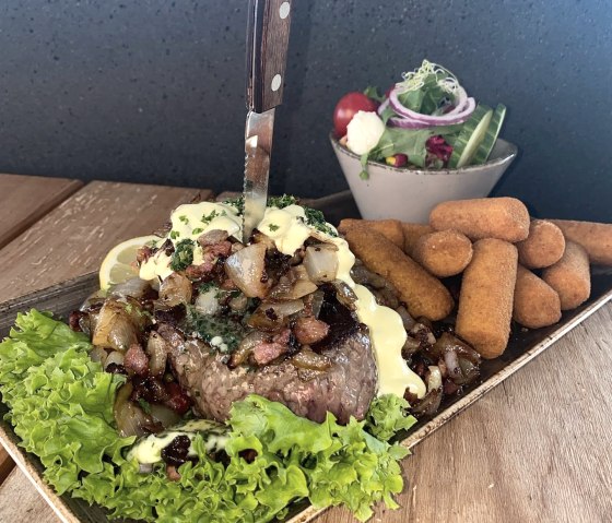 Gaumenschmaus, © Tino´s Girll & Burger Gaumenschmaus, © Tino´s Girll & Burger