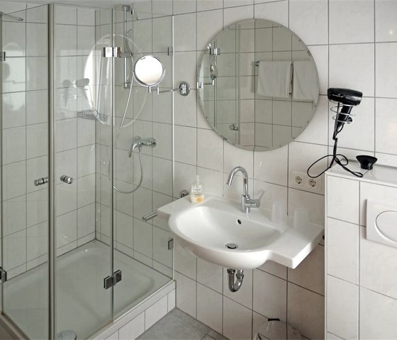 Blick ins Badezimmer Blick ins Badezimmer