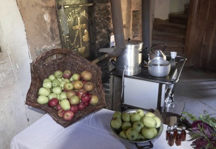 Tag des Apfels, © LVR-Freilichtmuseum Kommern, Hans-Theo Gehrads Tag des Apfels, © LVR-Freilichtmuseum Kommern, Hans-Theo Gehrads