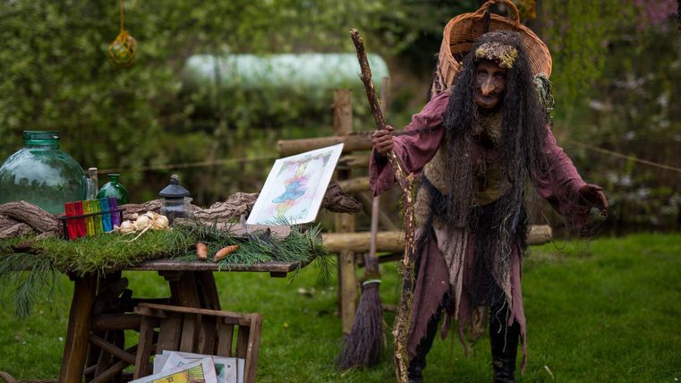 Witch figures at the Witch Market at Castle Satzvey