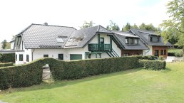 Gästehaus gesamt aus Traktorsicht