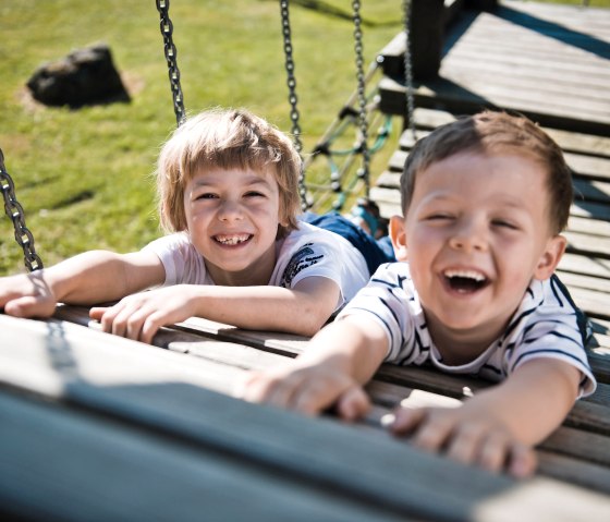Kinder Spielplatz, &copy; Sporthotel & Resort Grafenwald