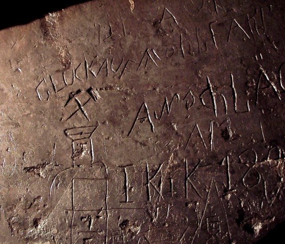 Ritzzeichnungen, &copy; Norbert Knauf/Heimatverein Rescheid