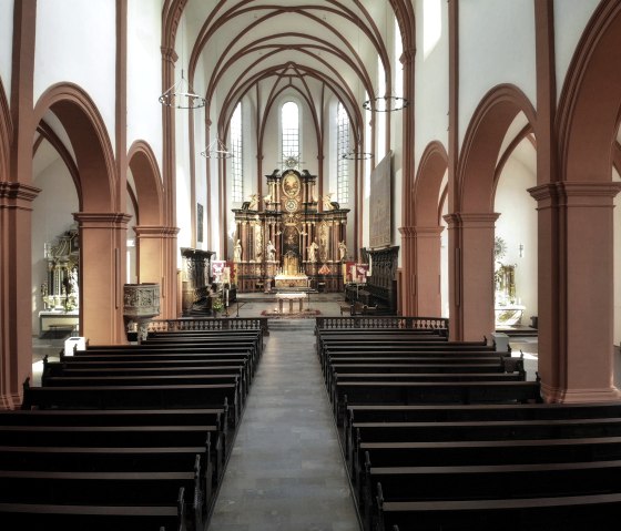 Sint-Salvatorsbasiliek Pr&uuml;m, interieur, &copy; Tourist-Information Pr&uuml;mer Land