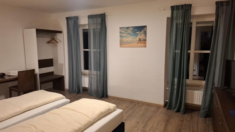 A quiet and cozy room