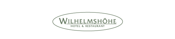 Een logo van het hotel en restaurant "Wilhelmshöhe". Het heeft een elegante en eenvoudige vormgeving.