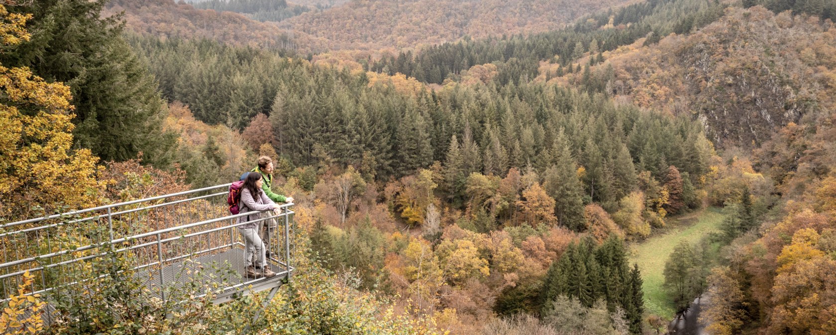 View of the Lieser valley from the Burgberg near Karl, Eifelsteig stage 12, © Eifel Tourismus GmbH, D. Ketz