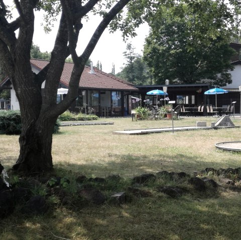 Terrasse, &copy; Minigolfanlage Gillenfeld