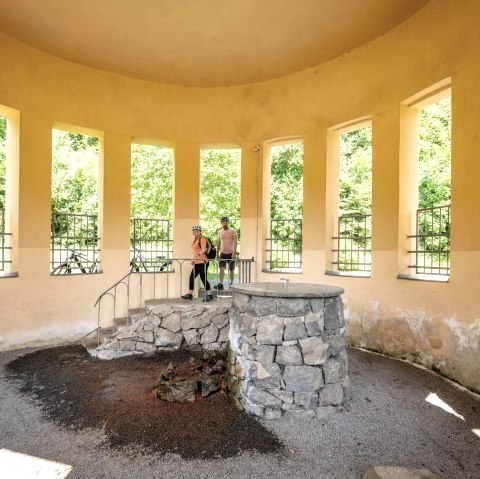 Source du tilleul à l'intérieur, © Eifel Tourismus GmbH, Dominik Ketz