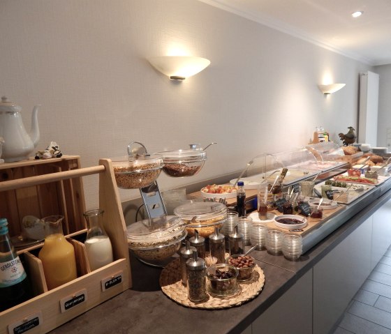 Salle de petit-déjeuner 3 Buffet