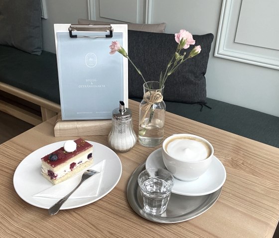 Caf&eacute; & Patisserie, &copy; Konditorei Thielen Caf&eacute; Patisserie