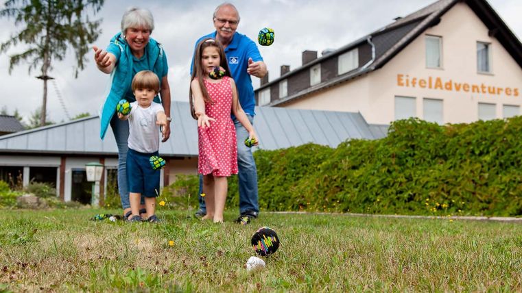 Family throwing balls
