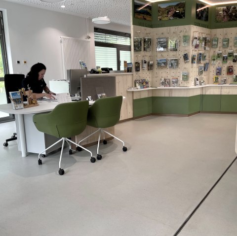 barrierefreier Beratungscounter, &copy; GesundLand Vulkaneifel GmbH