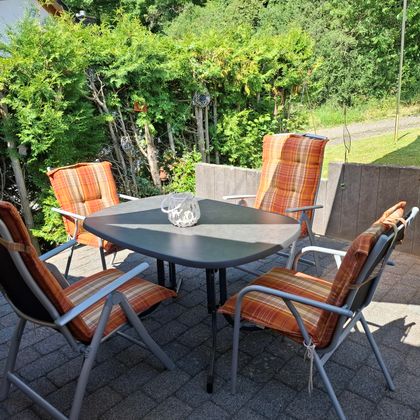 Het mooie weer nodigt uit tot ontspanning. Gun jezelf een korte pauze en geniet van het moment.