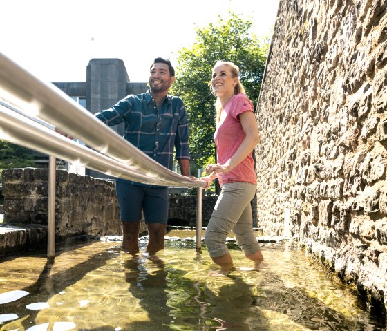 Refreshing break in the Kneipp pool, Blankenheim, © Eifel Tourismus GmbH, Dominik Ketz