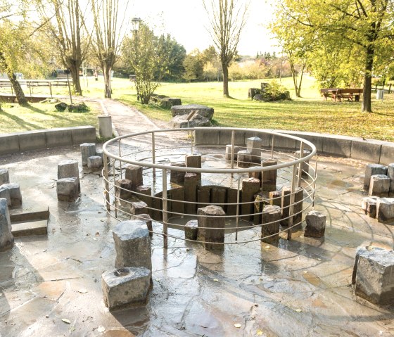 Wallender Born im Ruhezustand, &copy; Eifel Tourismus GmbH, D. Ketz