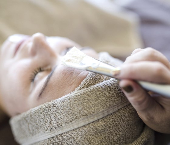 Gesichtsbehandlung, &copy; Sporthotel Grafenwald