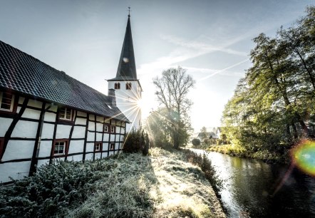 Kerk in Olef op de Eifelsteig, &copy; Eifel Tourismus GmbH, D. Ketz
