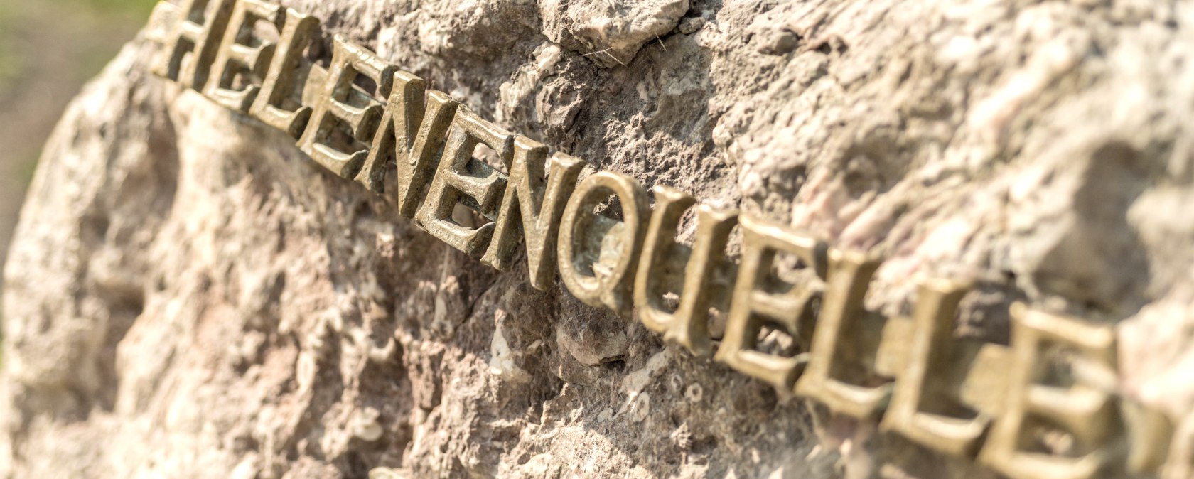 Schriftzug Helenenquelle, &copy; Eifel Tourismus GmbH, Dominik Ketz