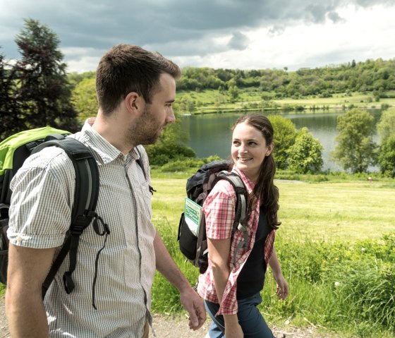 Schalkenmehrener Maar op de Vulcano Trail, bestemming van de wandeling, © Eifel Tourismus GmbH, D. Ketz