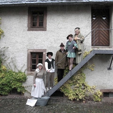 Unterburg Lissingen F&uuml;hrung, &copy; Lipperson