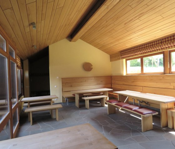 Wanderrastation Innenraum, &copy; Rursee-Touristik GmbH
