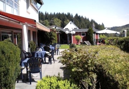 Terrasse, © Nordeifel Tourismus GmbH & Hotel Pension Haus Berghof
