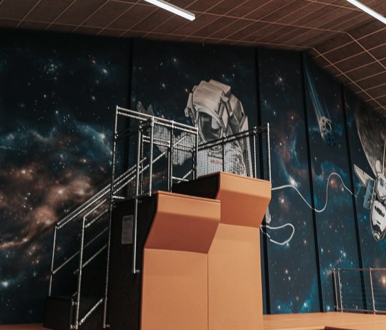 aktivi Jump & Fun 4, &copy; Dimension Media