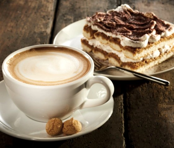 Kaffee+Kuchen, &copy; Urheber: exclusive-design &uuml;/fotolia