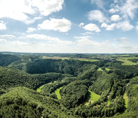 Vue sur les sentiers sinueux du sentier Maare et Thermes, © Eifel Tourismus GmbH, D. Ketz