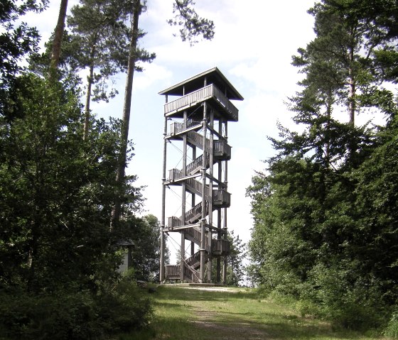 Uitkijktoren Dierscheid op de Meulenwaldroute, © Moseleifel